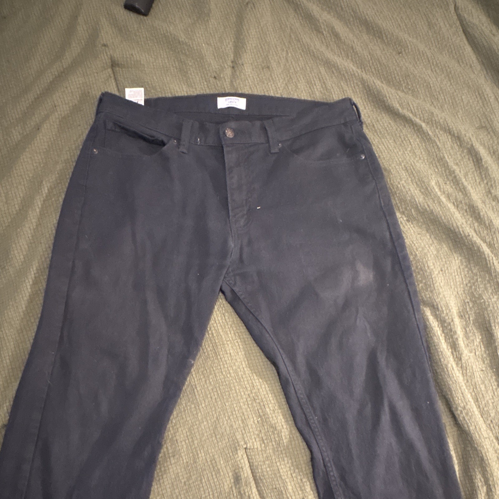 Denizen from Levi’s Men’s Relaxed Fit Straight Stretch Dark Wash Jeans