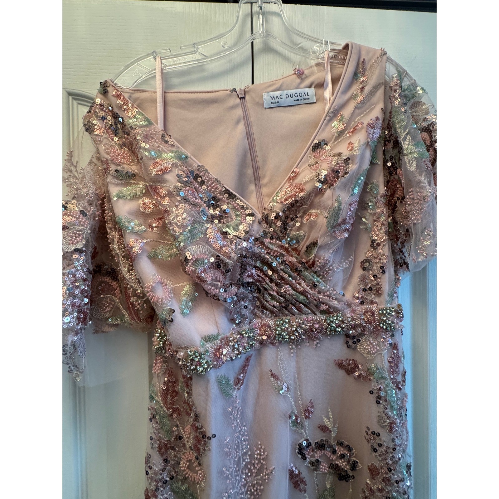 Mac Duggal 67880 Rose Pink Floral Sequin Flutter Sleeve Gown Dress Size 8 NEW