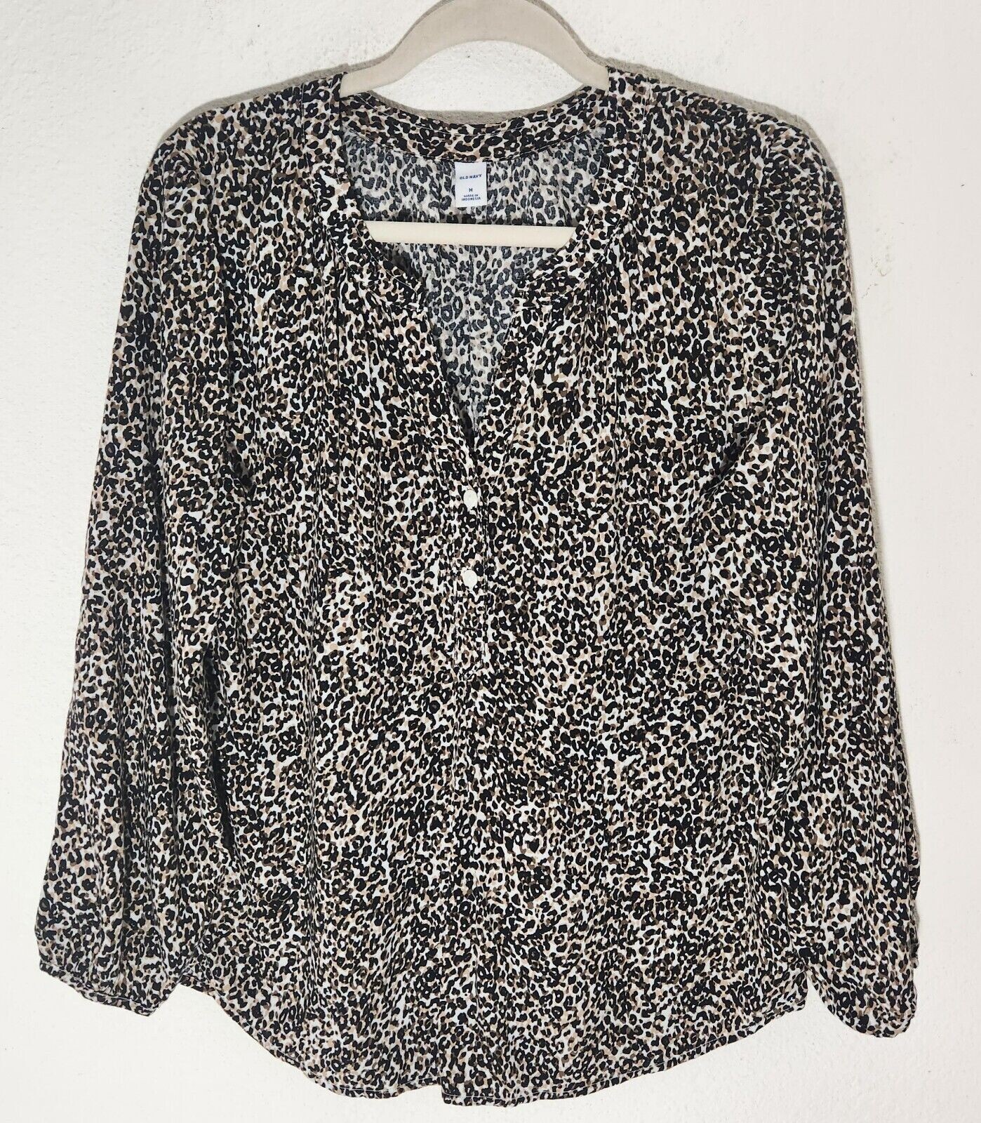 Old Navy Black Brown Henley Button Front Animal Print Long Sleeve Top Size L