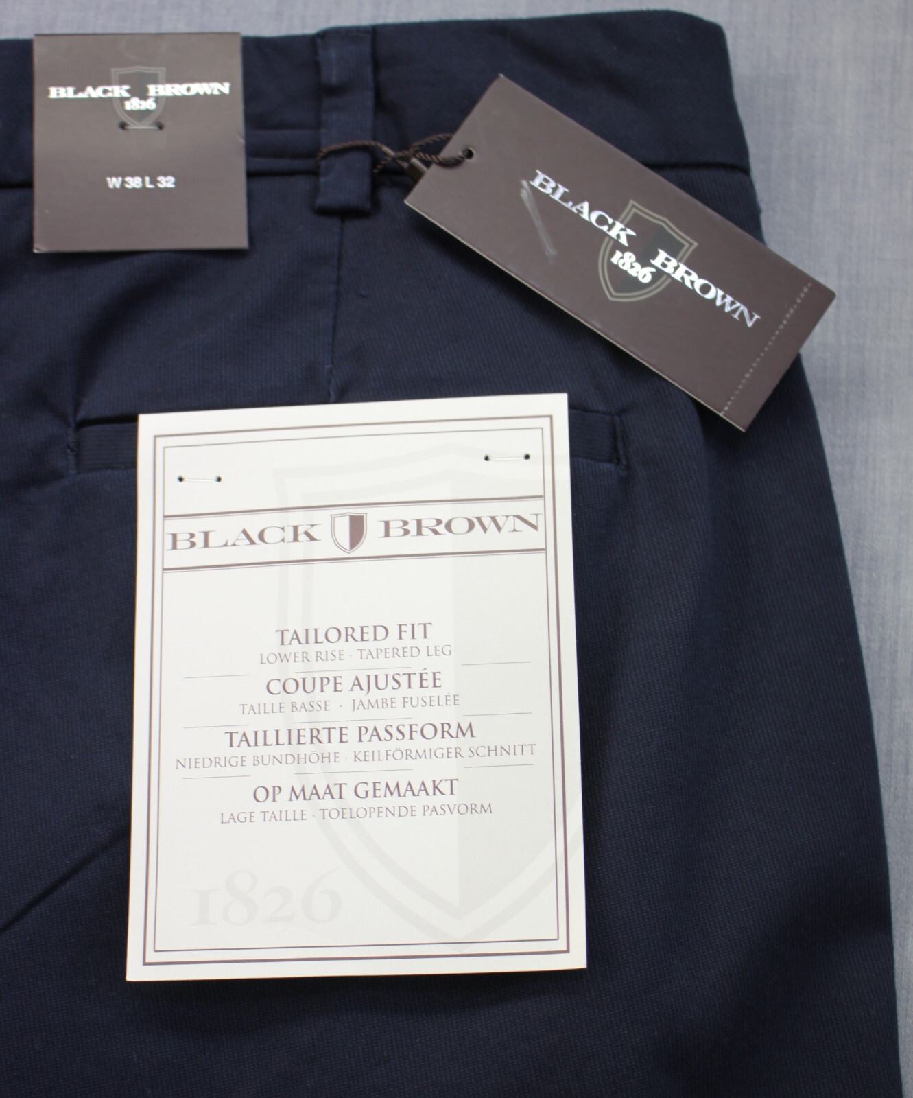 Black & Brown Logo Mens Navy Blue Stretch Tailored Fit Chino Pants NWT 38 x 32
