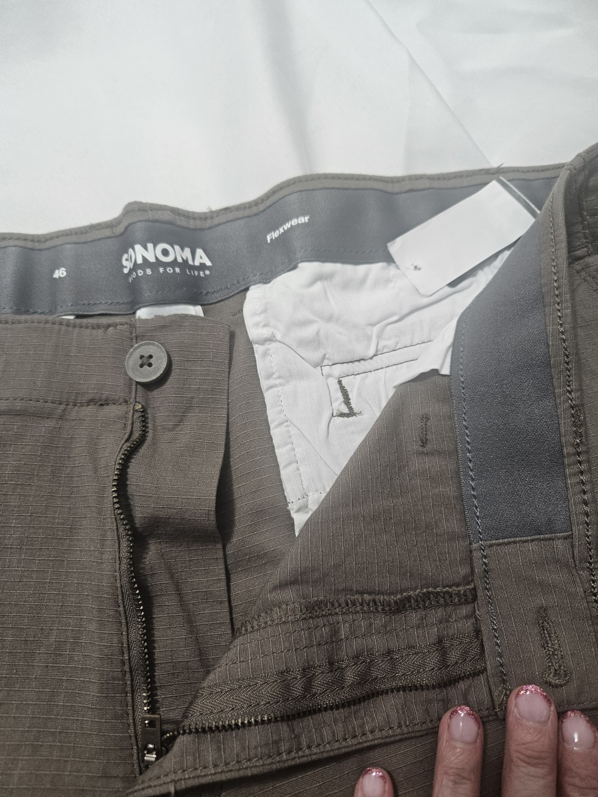 SONOMA, MEN’S NEW LT BROWN COTTON BL FLAT FRONT FLEXWEAR CARGO SHORTS, SIZE 46
