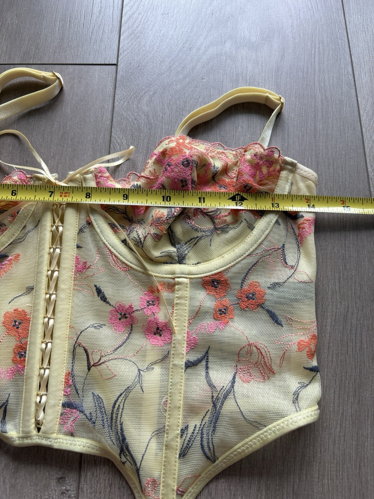 Flora Embroidered Bustier Top In Yellow, Women’s At Urban Outfitters Size M (