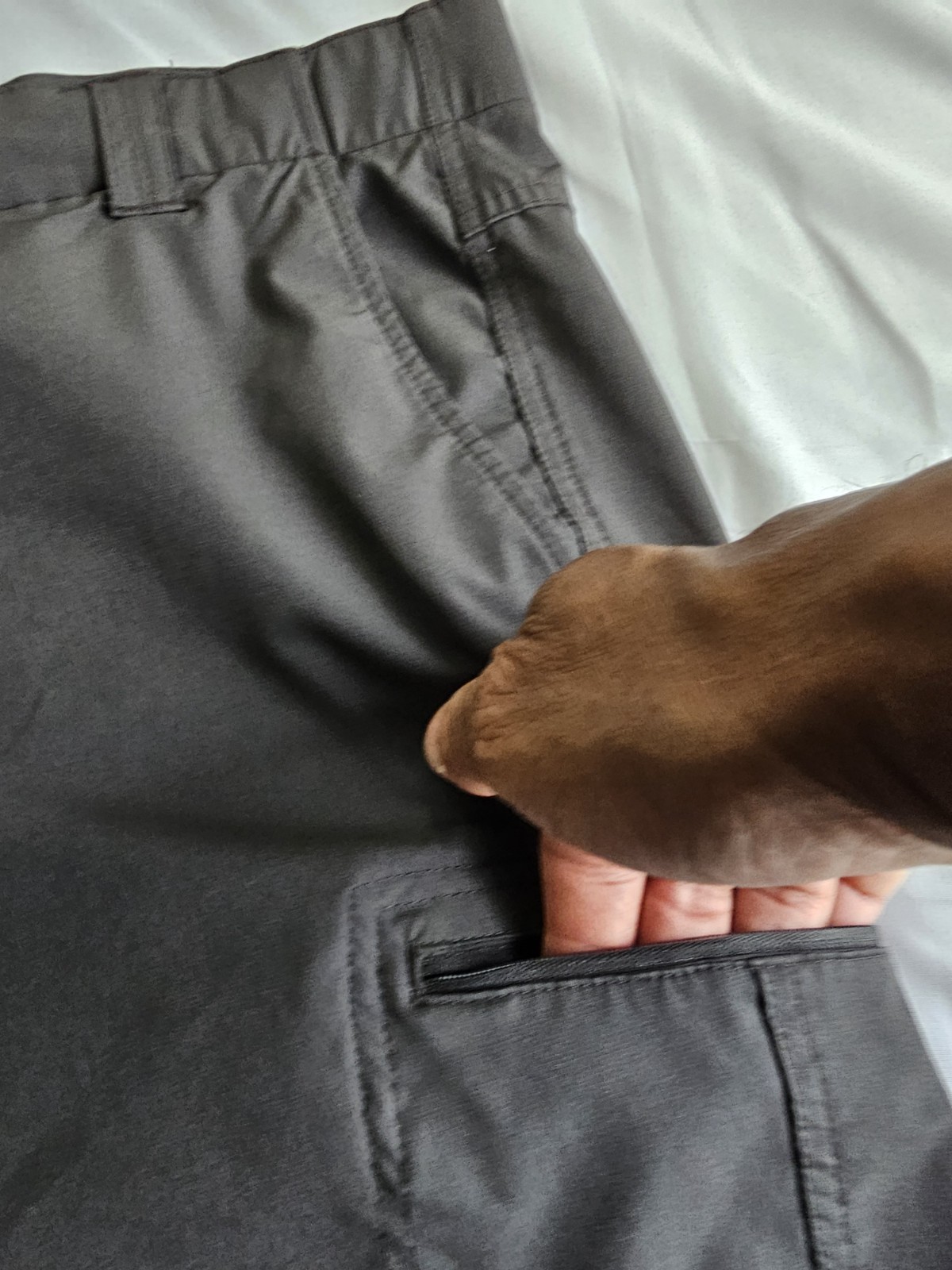 Zeroxposur Dark Gray Cargo Shorts Size 40