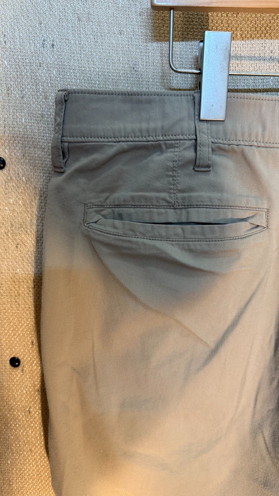 Orvis Mens 36×30 Khaki Chino Pants Tan Fly Fishing Outdoor Casual