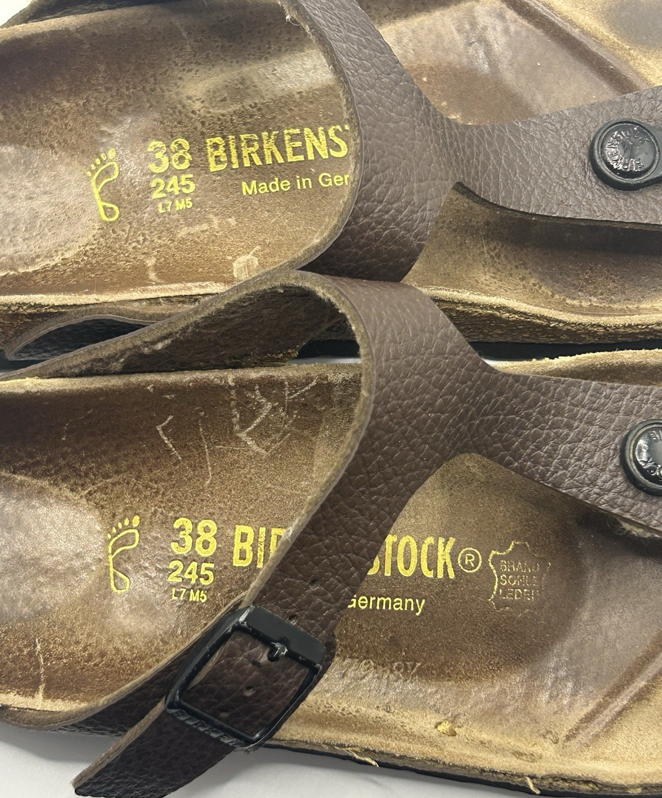 Birkenstock Women’s GIzeh Brown, Leather Thong Sandal 38 /US 7