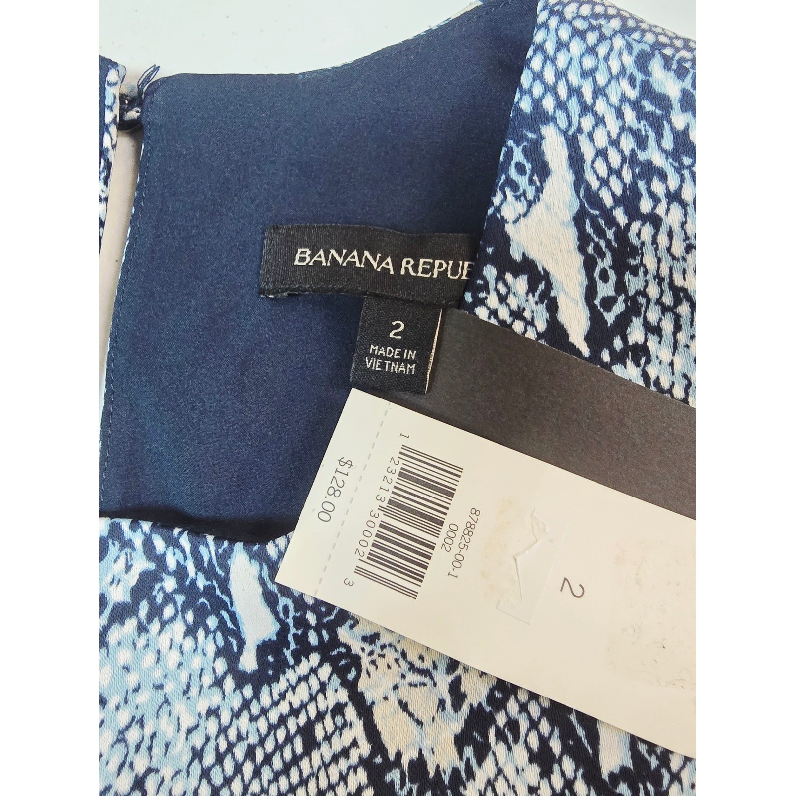 NWT Banana Republic Blue Snakeskin Handkerchief Hem Midi Dress Size 2