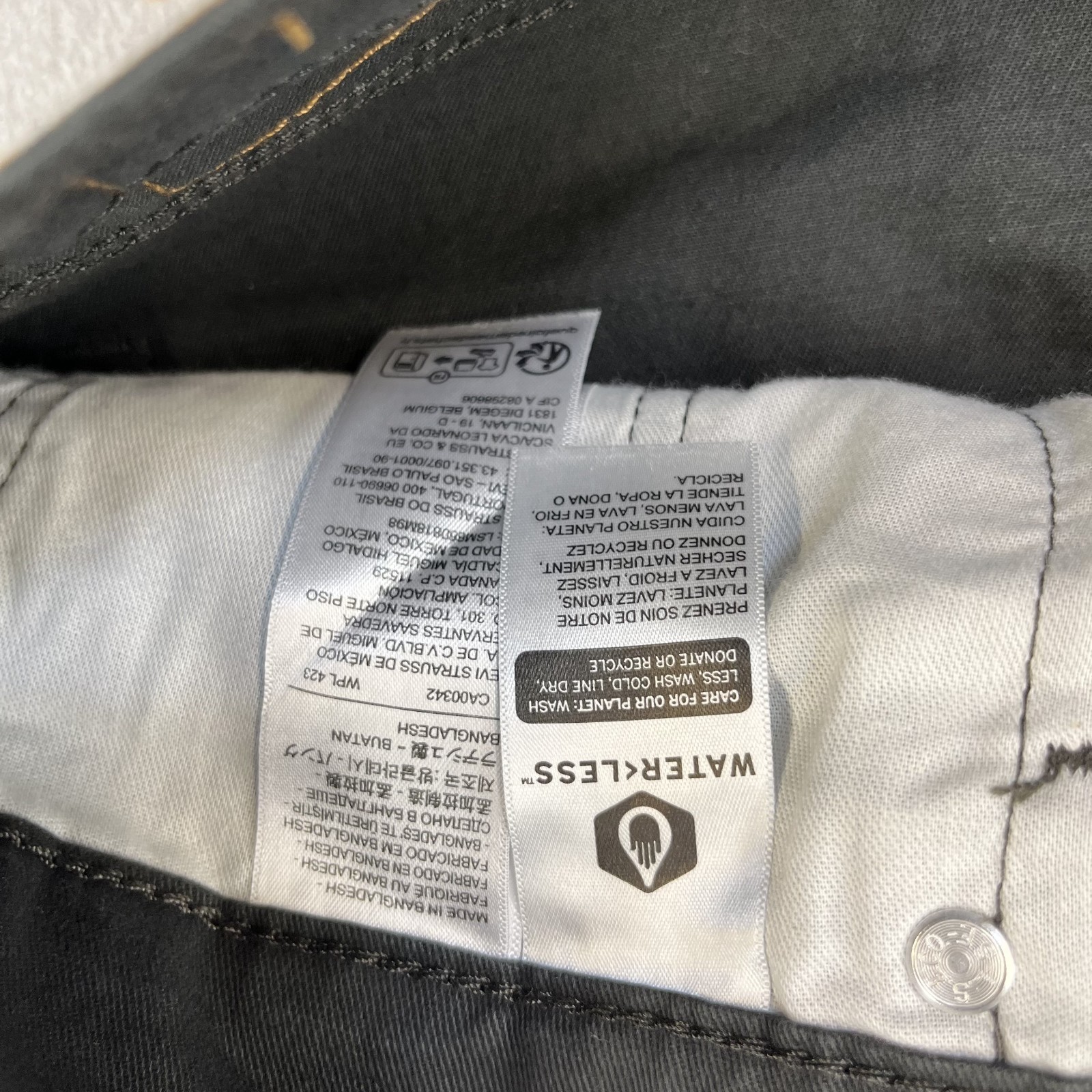 Levis 502 Taper Stretch Jeans Dark Gray Mens 36×30 Pants Denim NWT