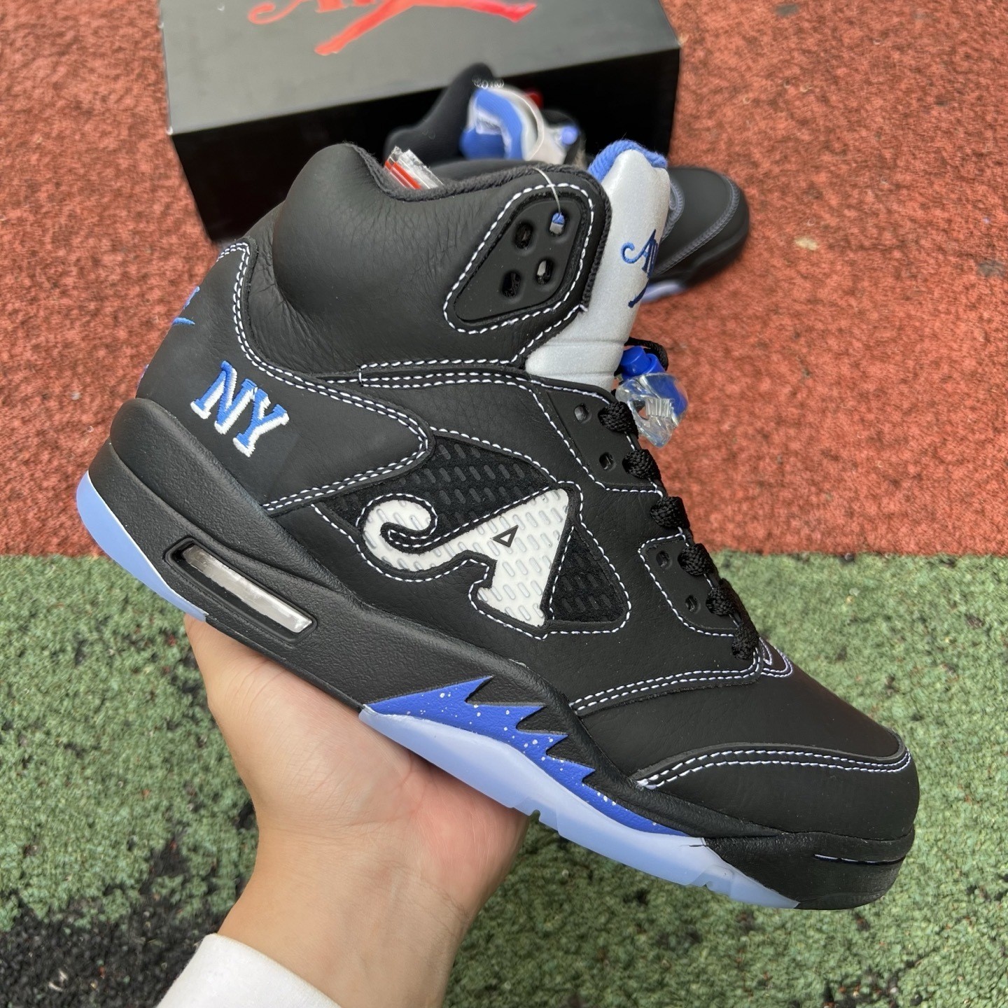AJ 5 Retro Awake NY Black DV4982-004 Men’s Basketball shoes Sizes 4-13