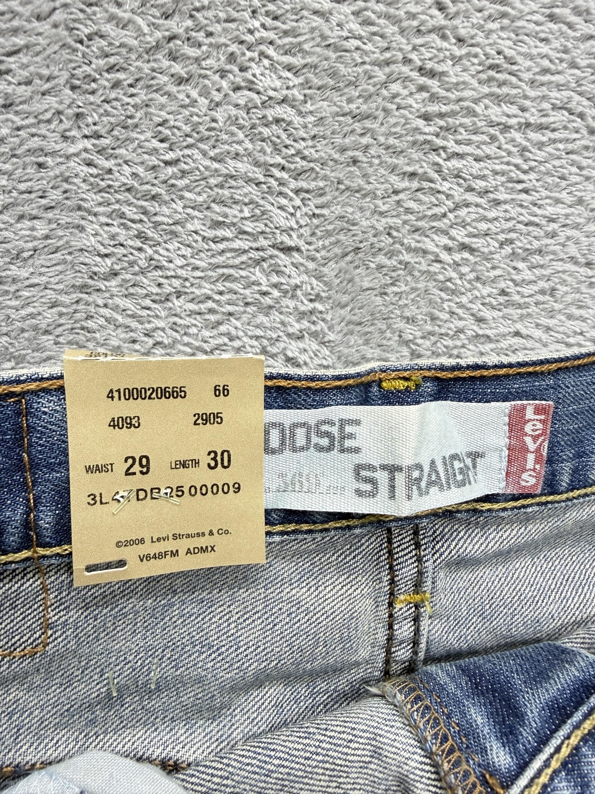 Levis 569 Jeans Mens Measured 30×30 Blue Loose Straight Classic Denim Zip Fly