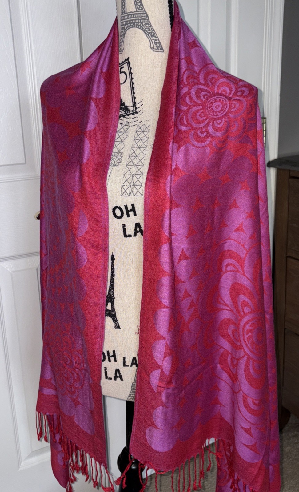 Cashmere Pashmina Shawl Fuchsia & Purple Floral with Fringe 68in x 27.5in