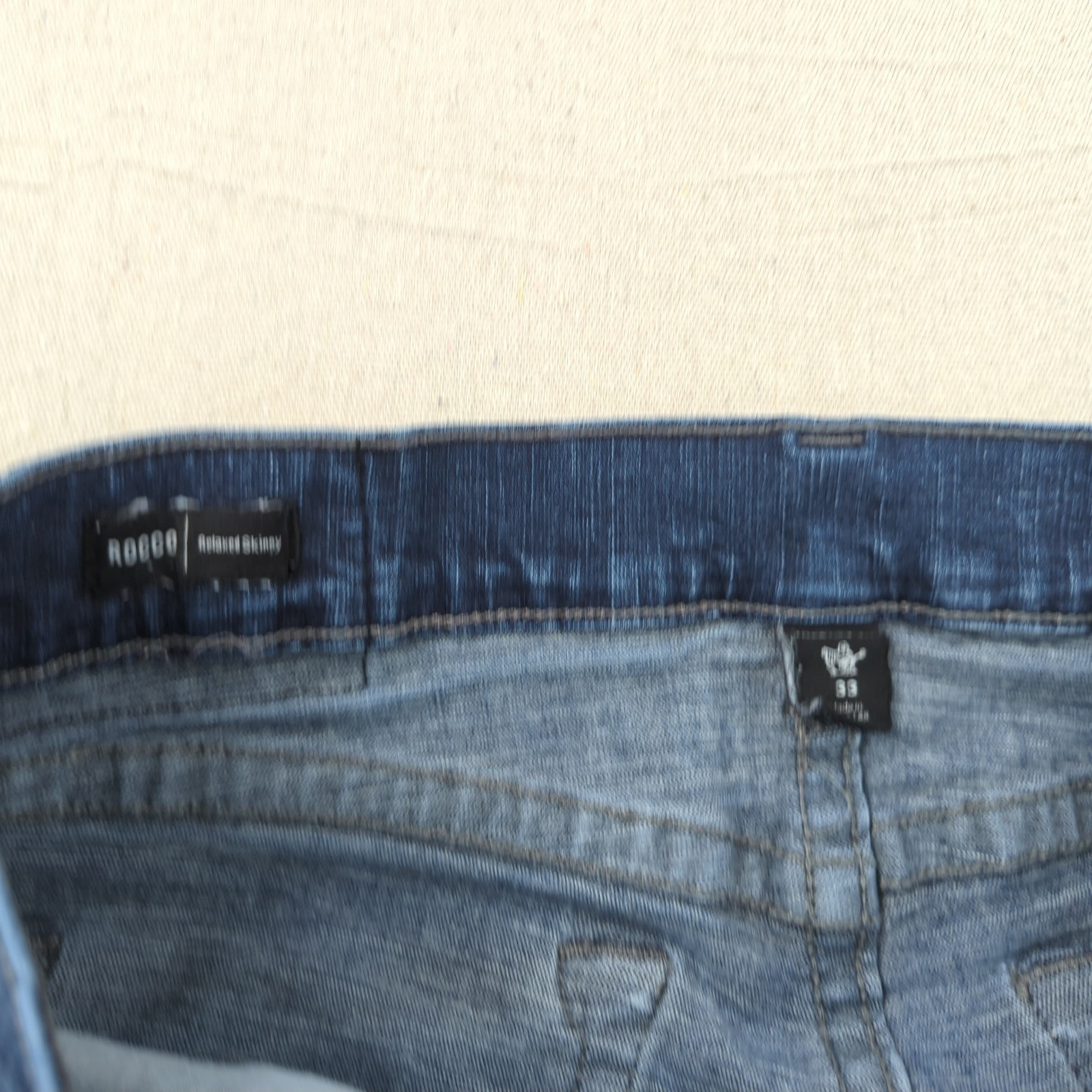 True Religion Jeans Mens 33×31 Blue Rocco Relaxed Skinny Stretch Casual Preppy