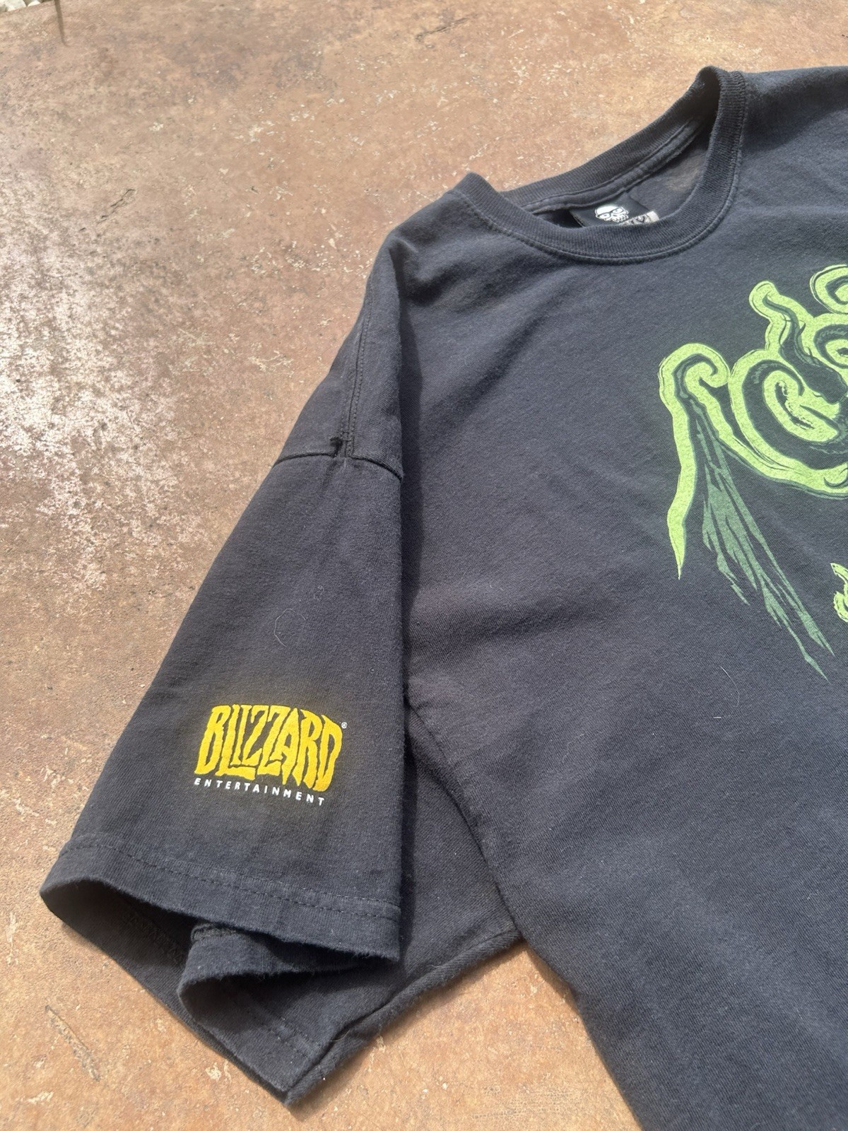 2000s Black World of Warcraft Burning Crusade Tee front + back graphic Size XL