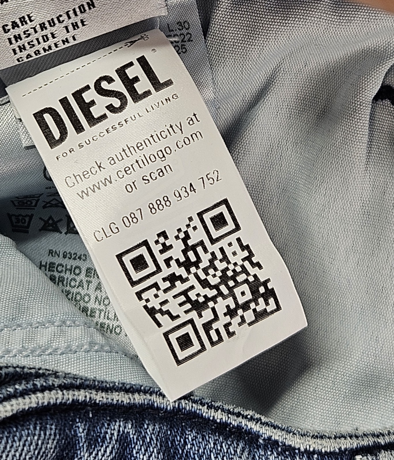 Diesel Buster-X Tapered Jeans Mens 33×30 Light Wash Stretch Denim Button Fly NWT