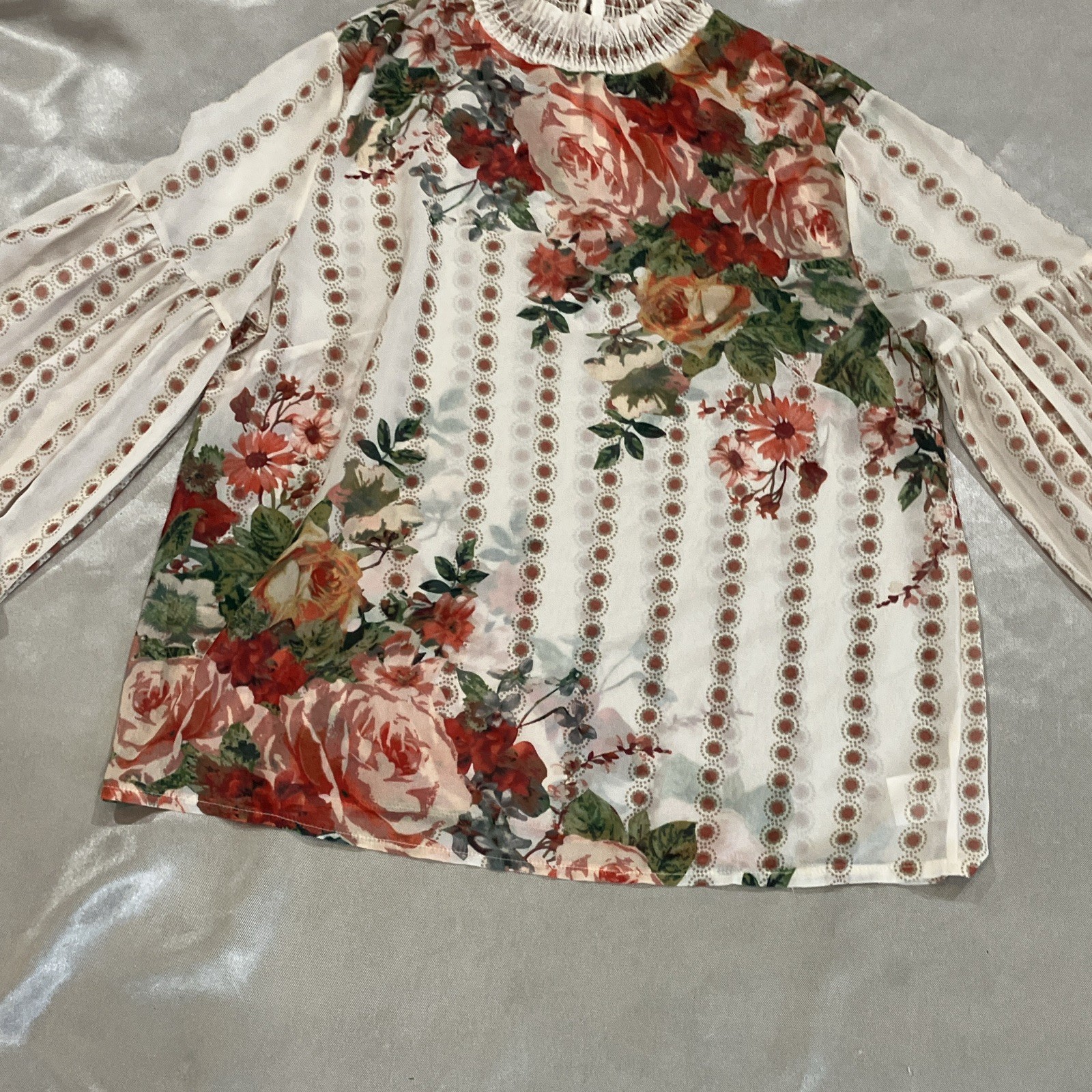Chicwish Beige Peach Floral Chiffon Sheer Balloon Sleeve Flowy S/ M Girly Top