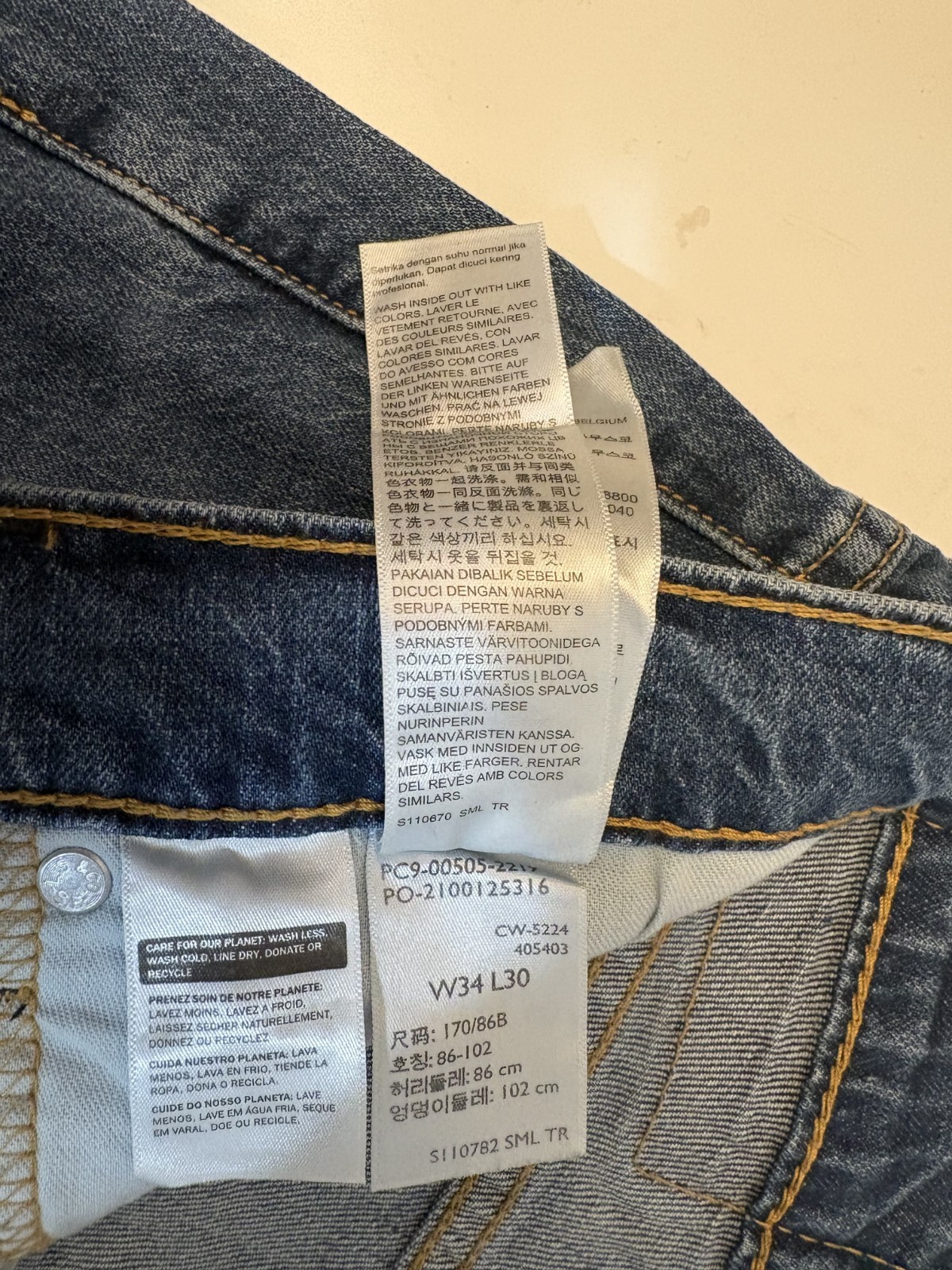 NWT-Levi’s Men’s 505 Regular Fremont Drop-Shot 34W x 30L