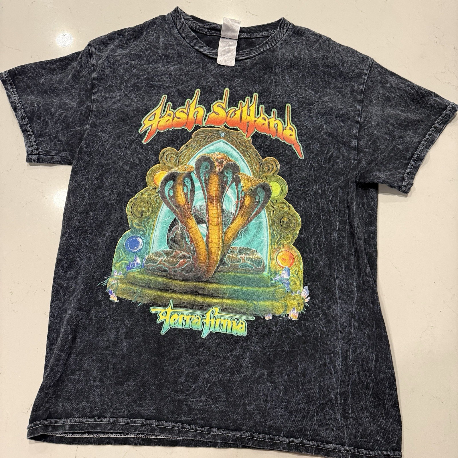 Tash Sultana Terra Firma Tour Shirt Mens M Colortone Mineral Wash Cobra Graphic