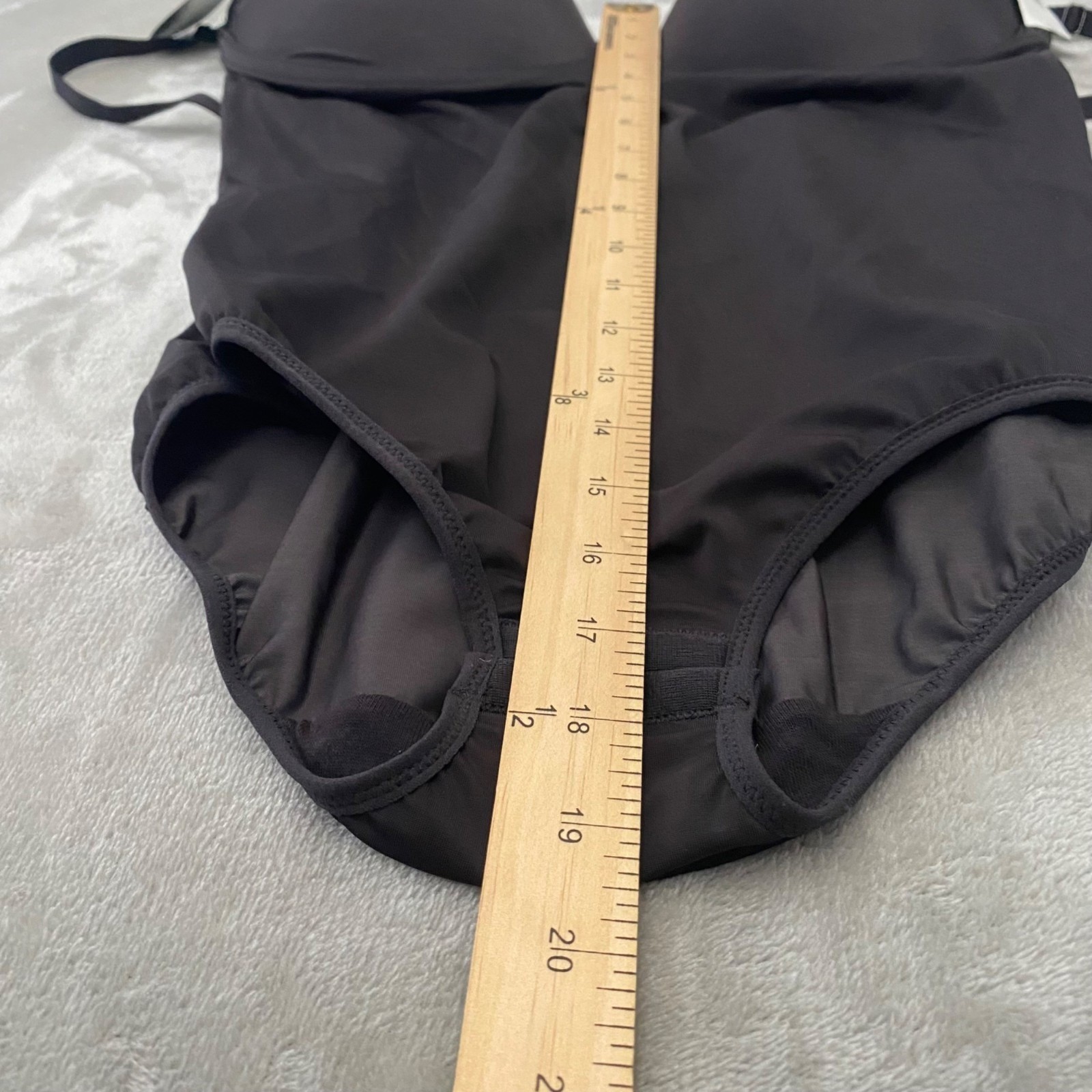 Maidenform Bodysuit Shapewear Women 40D Black DMS108 Convertible Firm Control