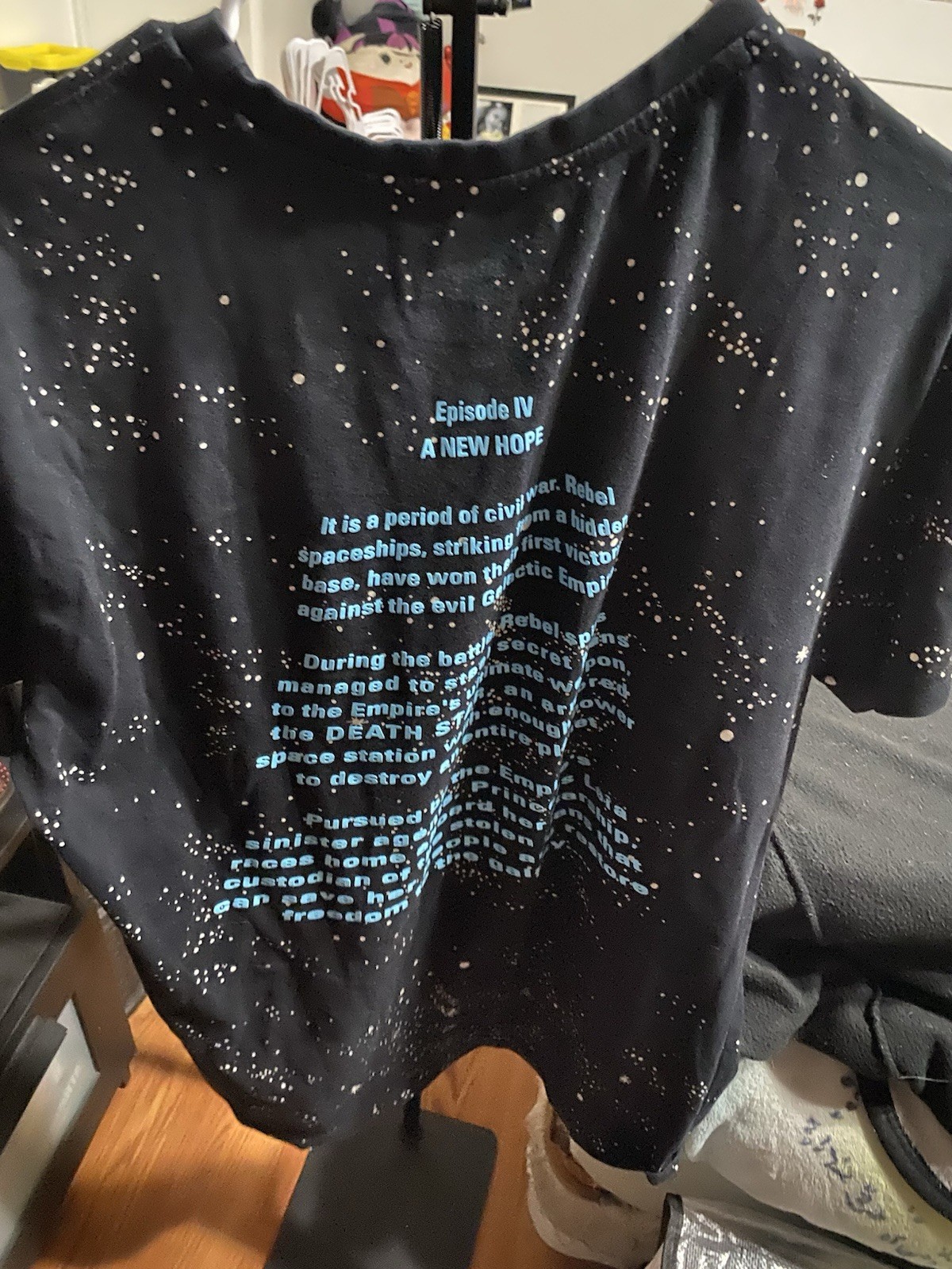 Star Wars Men’s L Black Episode IV A New Hope Graphic Tee Double-Sided