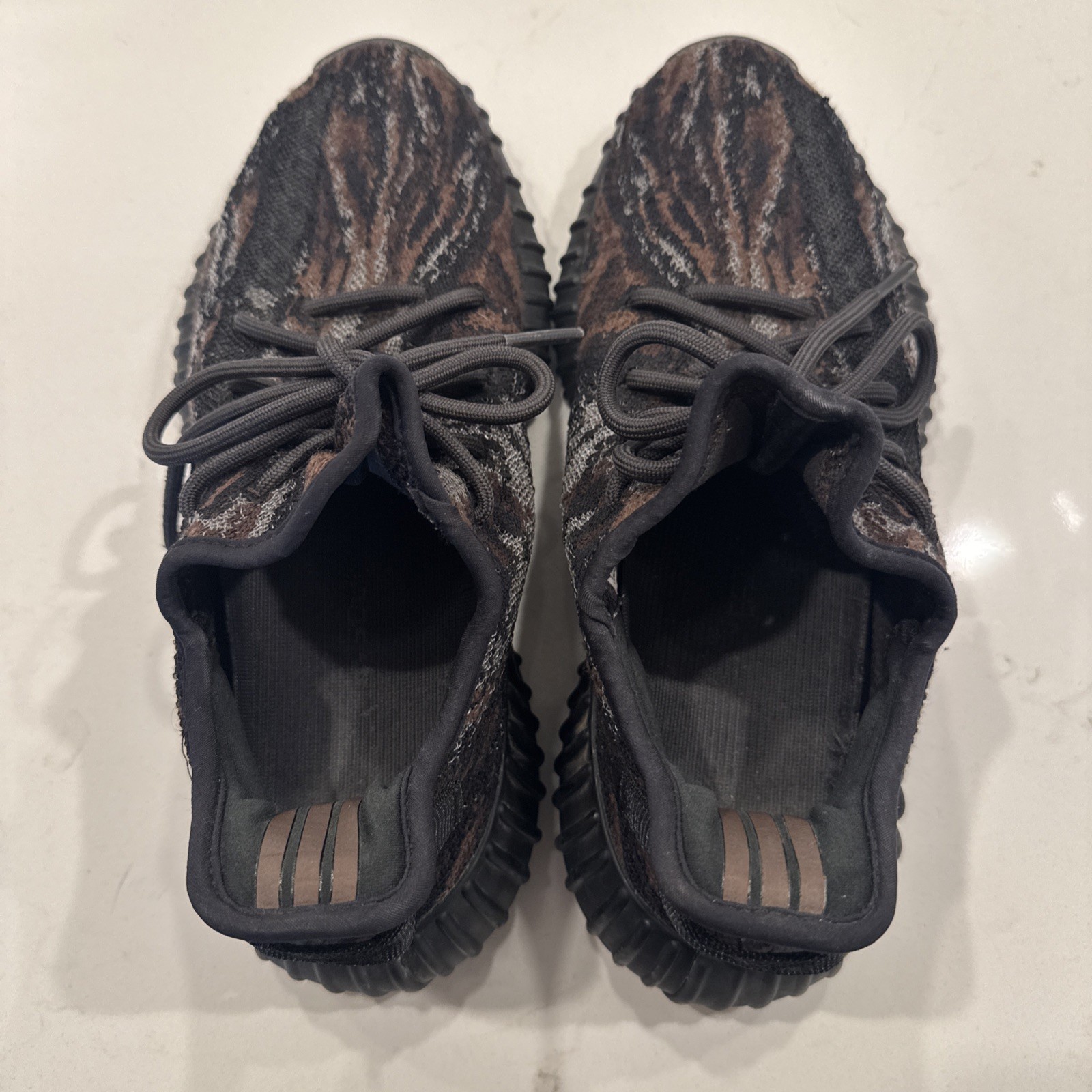 Size 7.5 – adidas Yeezy Boost 350 V2 Low MX Rock