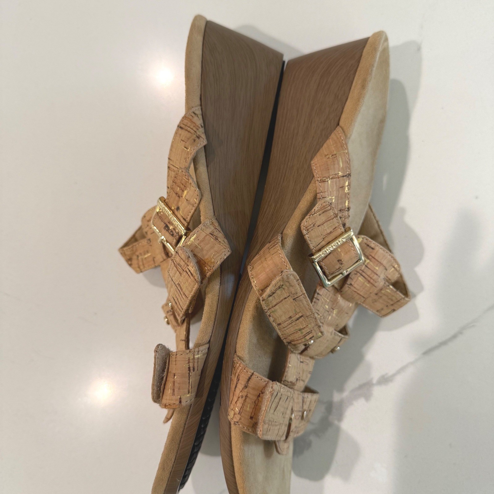 Vionic Radia Cork Gold Metallic Wedge Sandals Womens Size 11 Adjustable Straps