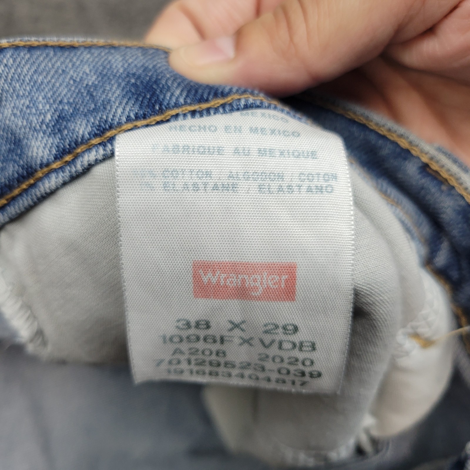 Wrangler Jeans Mens 38×29 Relaxed Fit Western Ranch Hands Cowboy Rodeo Country