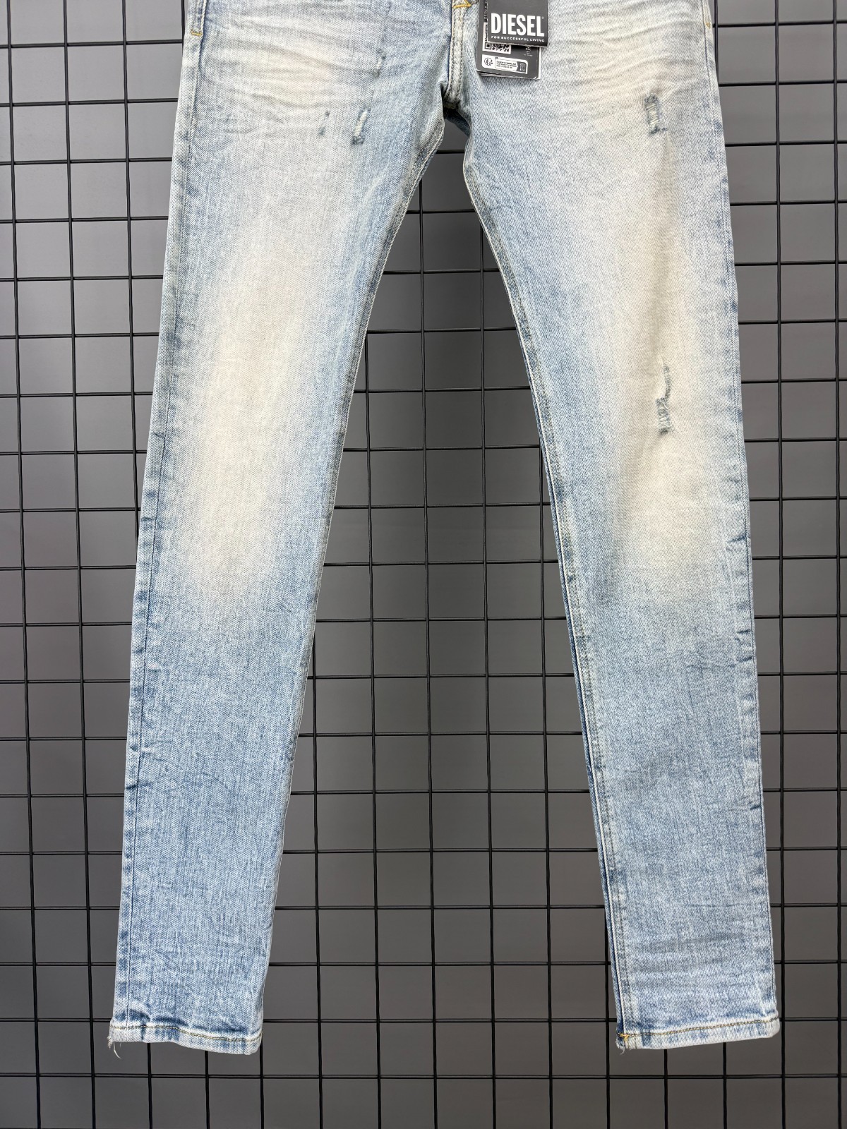 Diesel Sleenker Skinny Jeans W28 Mens Light Wash Distressed Low Waist New