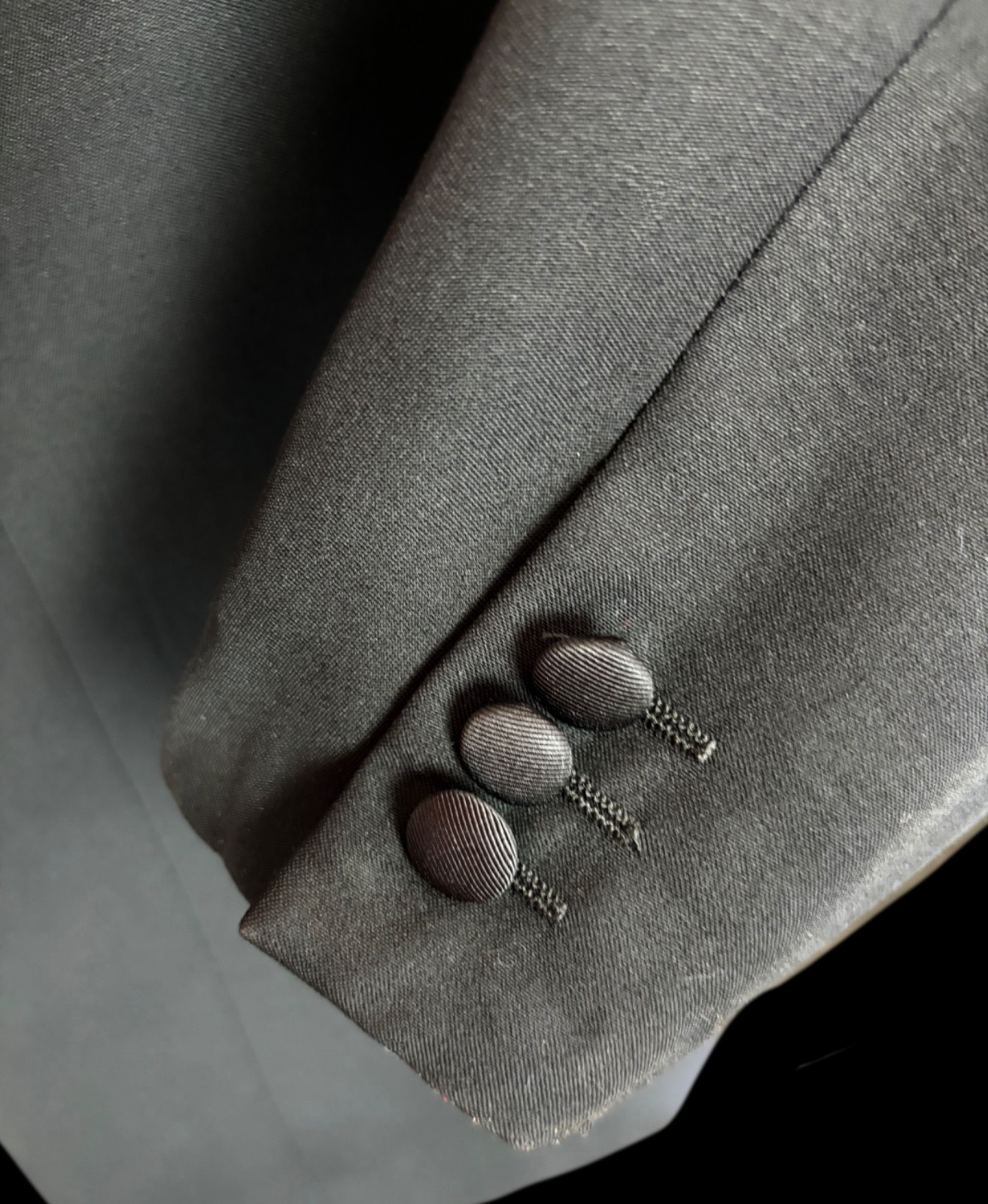 Vintage LUBIAM Italian Tuxedo Suit Black Satin Lapel Formal Dinner Suit 44R