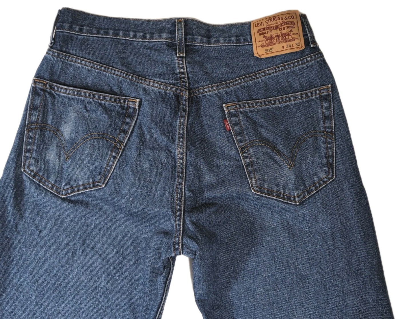 Levi Strauss 505 Mens Regular Fit Jeans Medium Blue Wash Zipper Fly Size 34×29