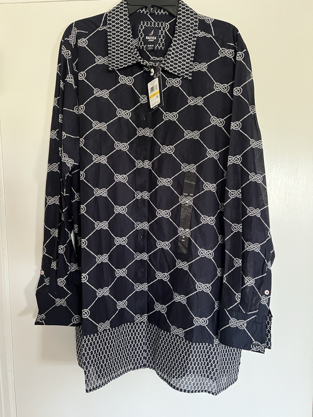 Nautica Jeans Button-Up Shirt M Blue White Geometric Long Sleeve Cotton