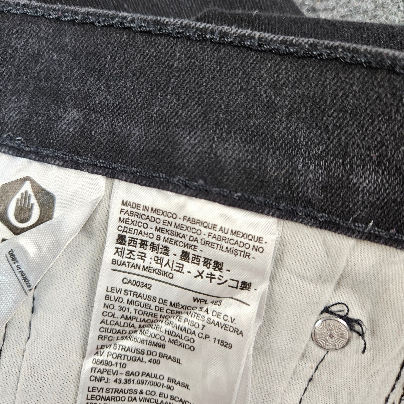 Levis 502 Regular Taper Jeans Mens Faded Black Stretch Denim A66575