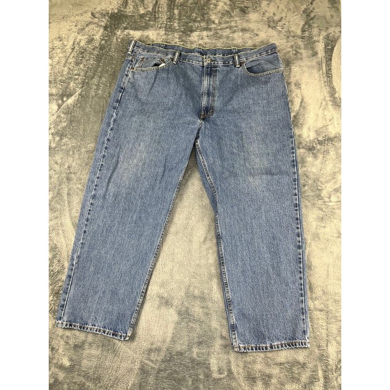Mens blue jeans Levi’s 550 size 46 X 29 excellent condition