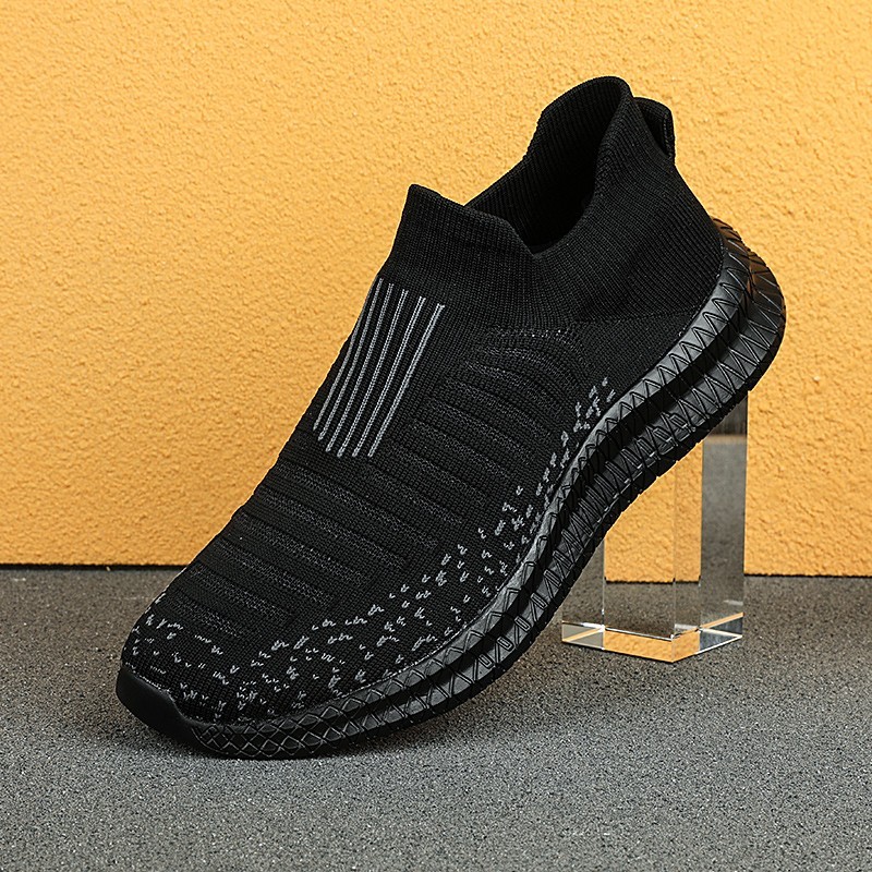 Men’s Slip-On Sneakers Breathable Lightweight Walking Shoes Non-Slip Comfort