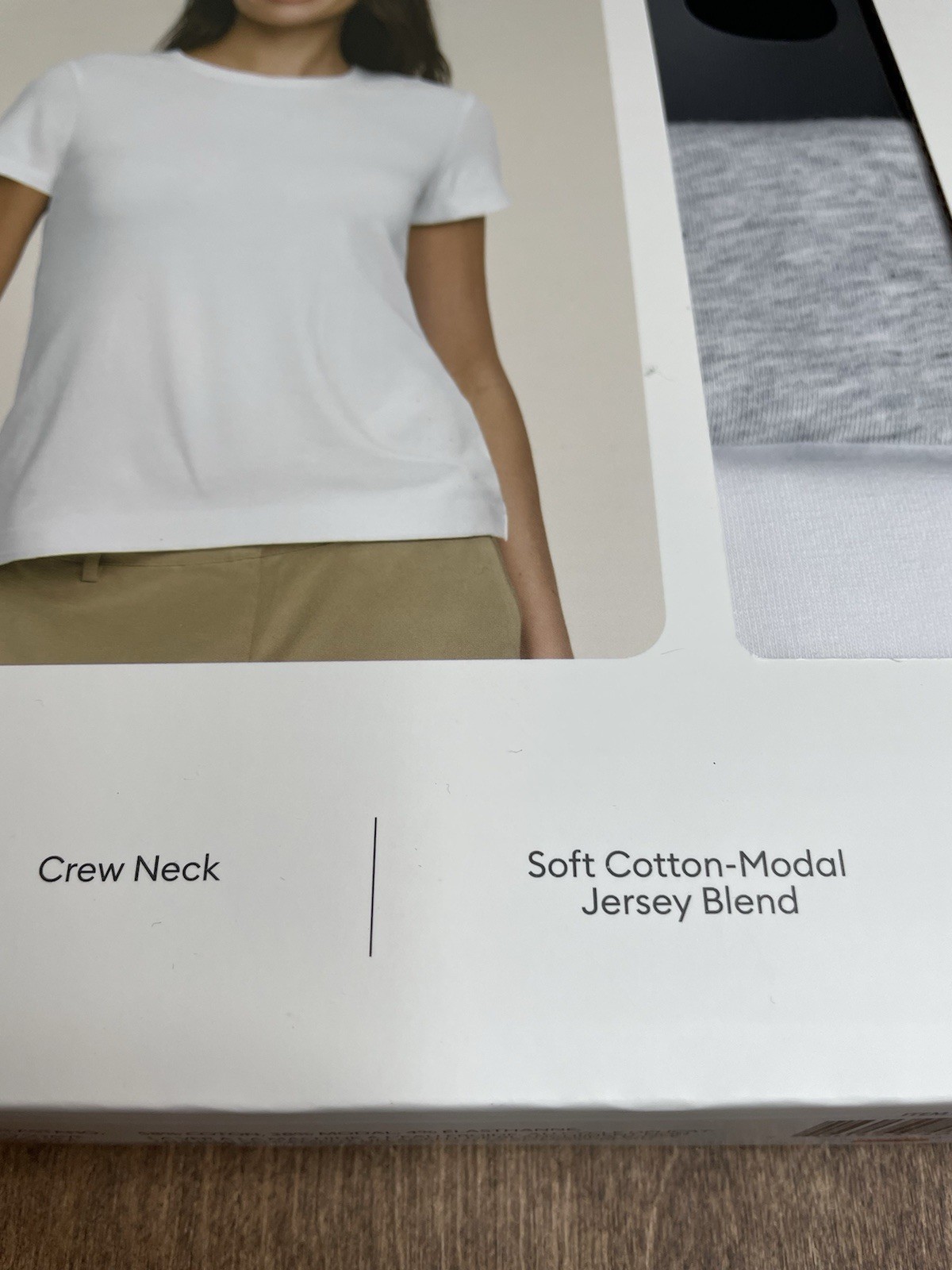 Banana Republic Women’s 3-Pack Classic Crew T-Shirt White/Black/Gray Size Medium