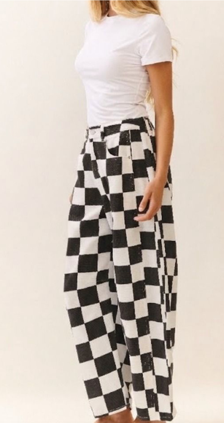 Black & White Checkered Barrel Leg Pants