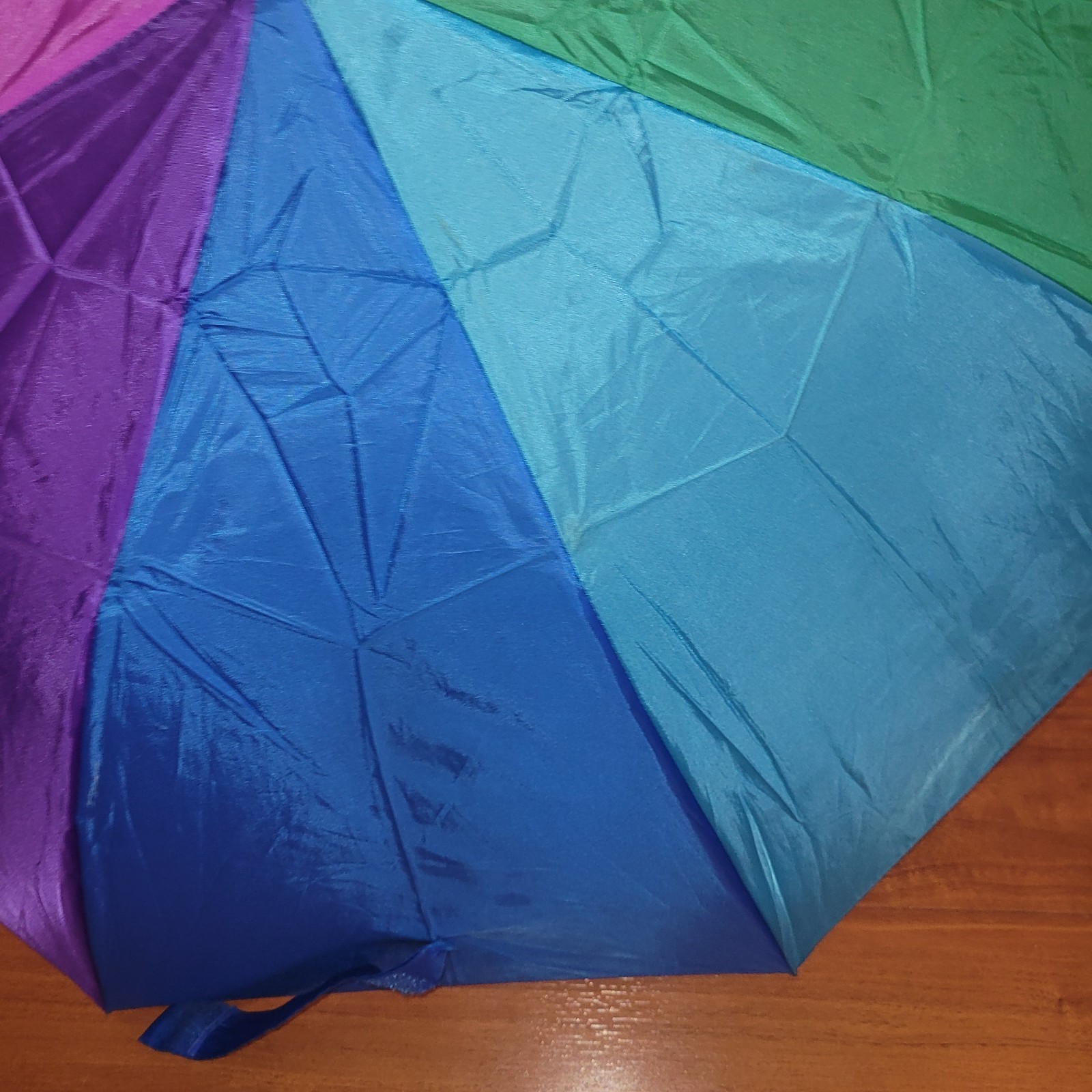 NEW ESSEX MFG Rainbow Umbrella Canopy Push Button Open Gay Lesbian Pride