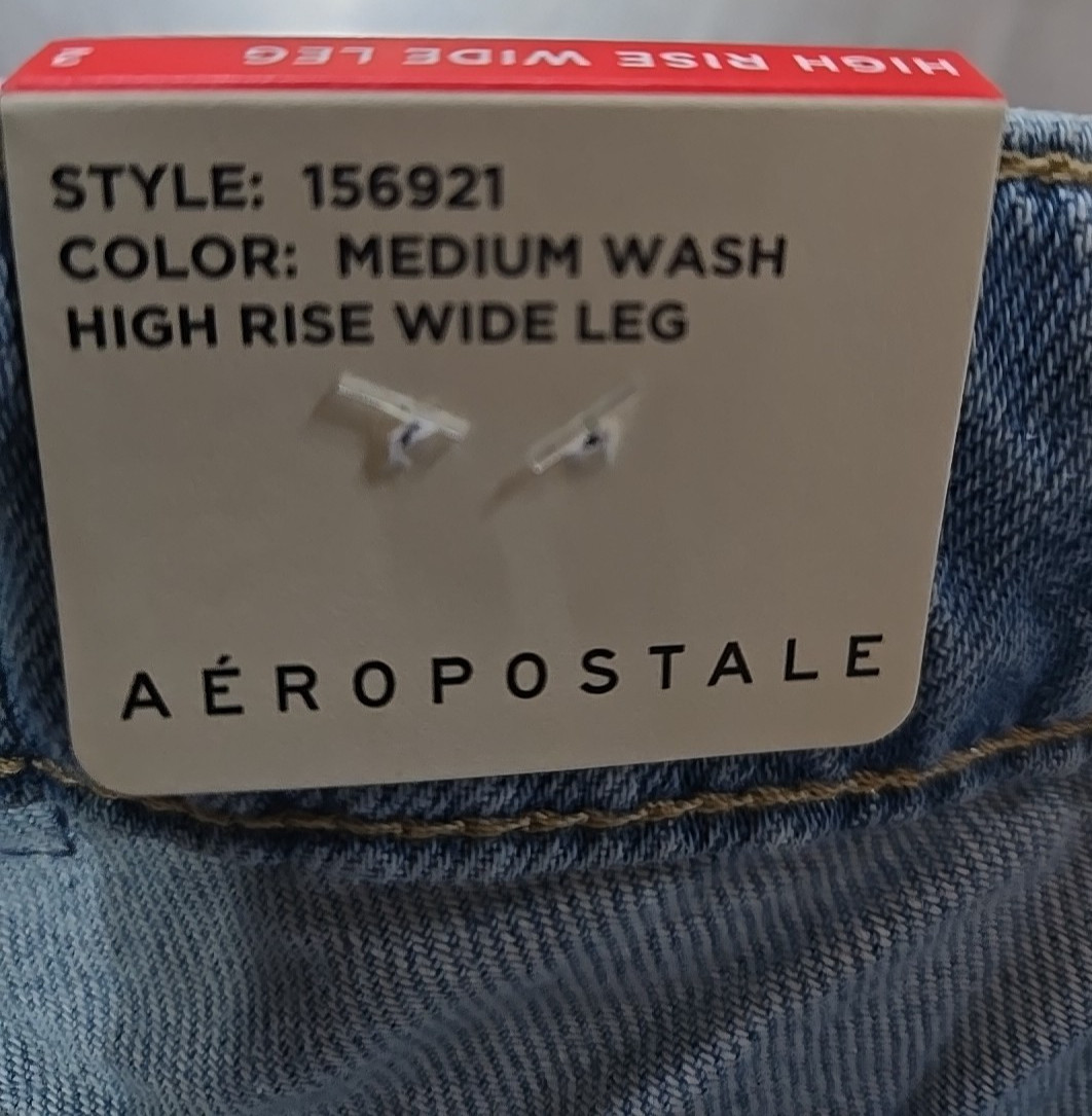 NWT: Women’s Aeropostale High Rise Wide Leg Jeans – 2 Colors – Many Sizes