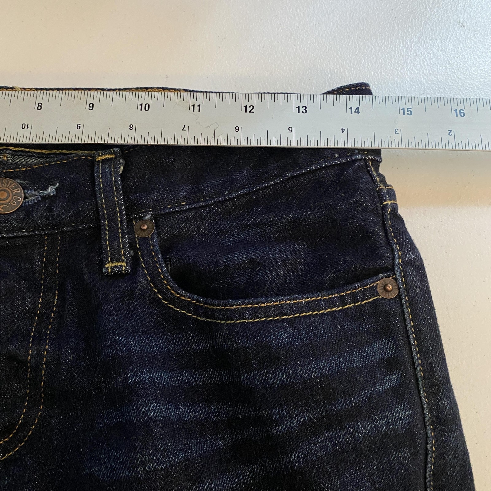 Hollister Slim Straight Jeans Mens 29×30 Blue Dk Wash Denim Whiskered Button Fly