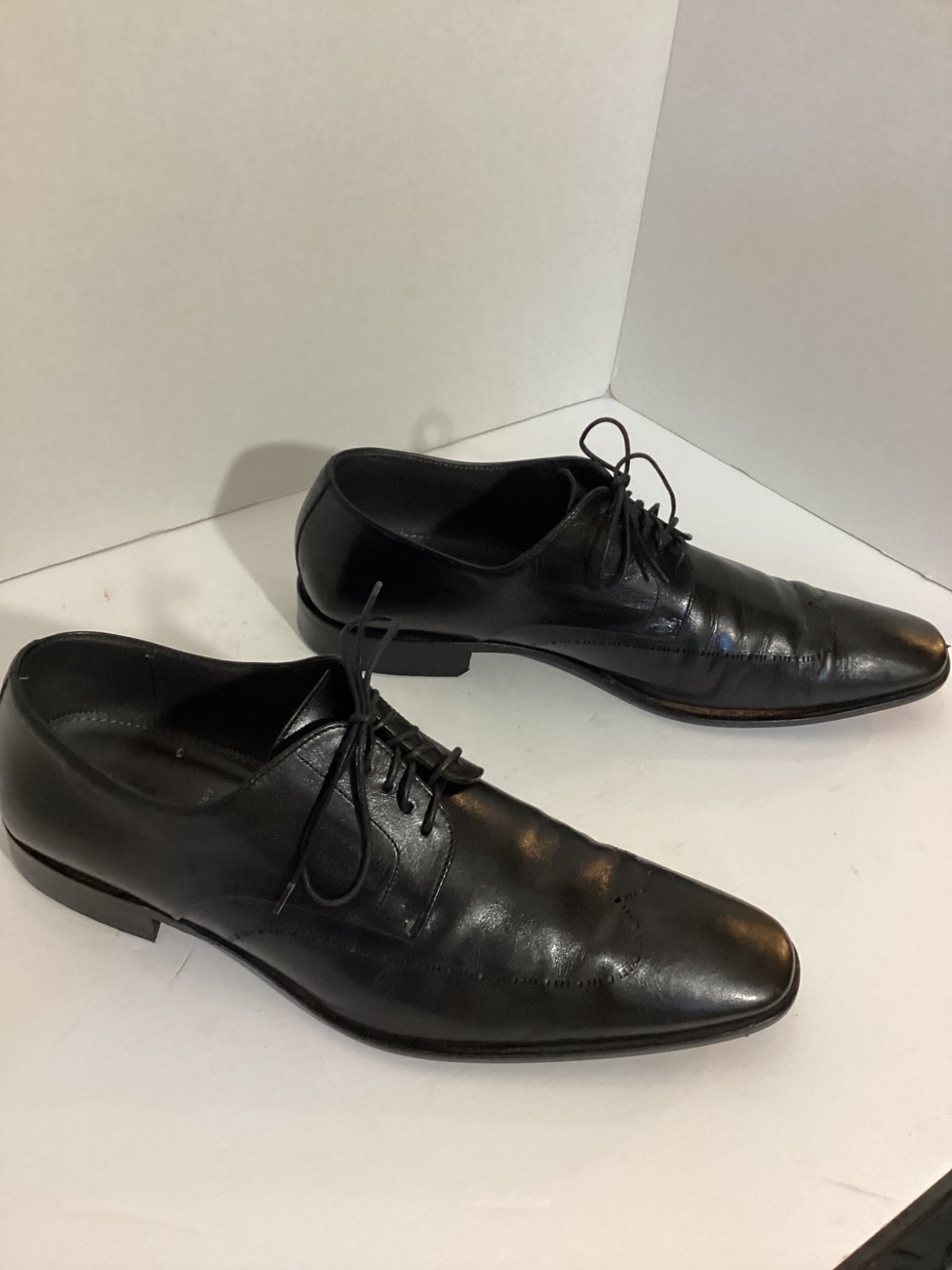 HUGO BOSS Black Leather Cap Toe Derby Dress Shoes Men’s US 8 Made in Italy