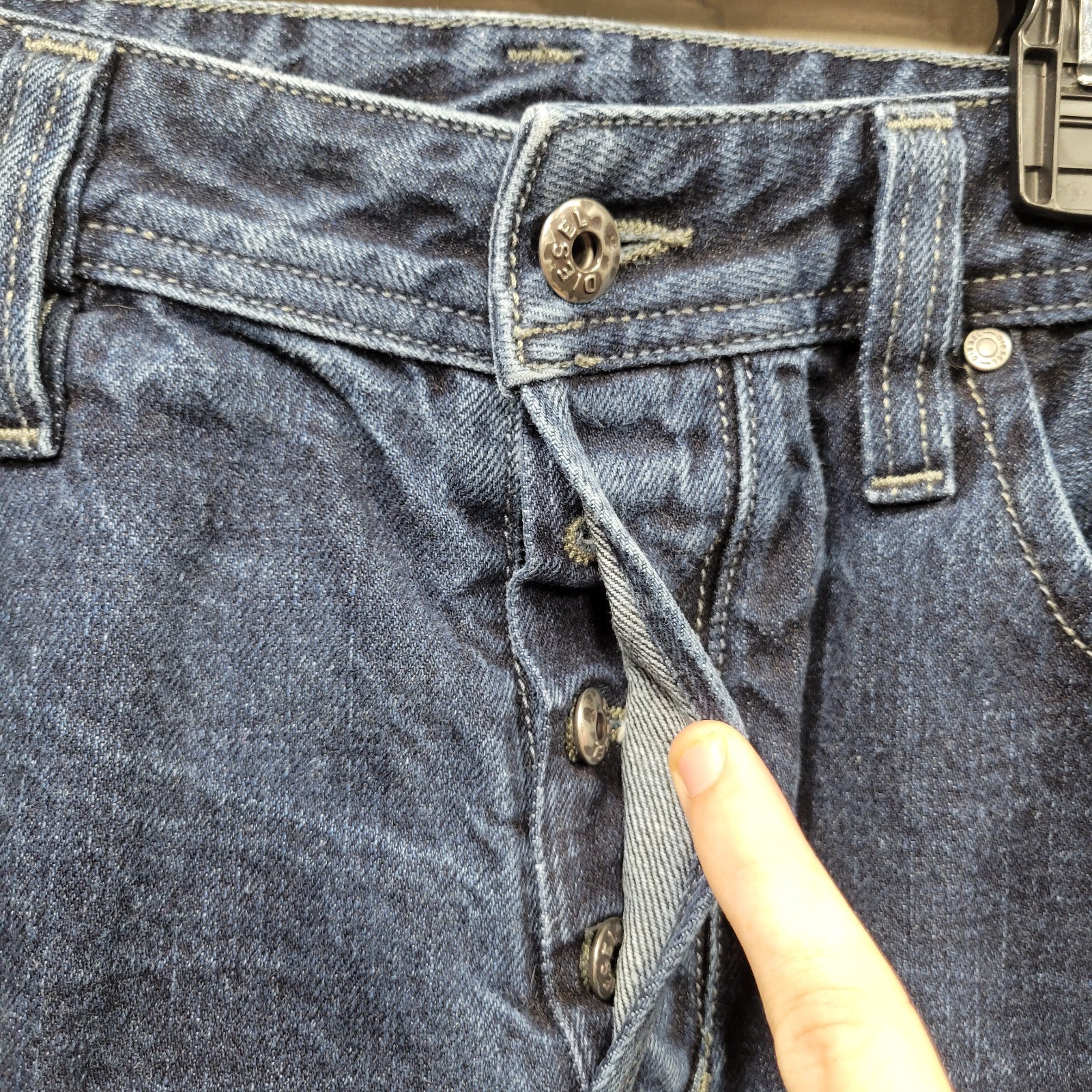 Diesel Larkee Jeans Men 34×30 Blue Straight Leg Dark Wash Made in USA
