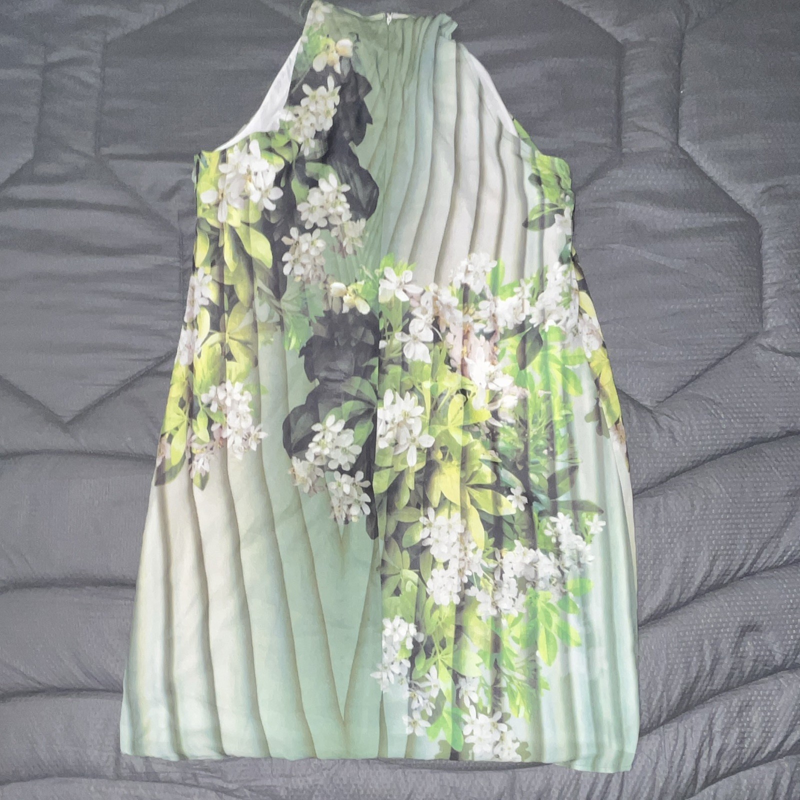 a.n.a Green Floral Halter Sleeveless Knee Length Polyester Zip Dress 10