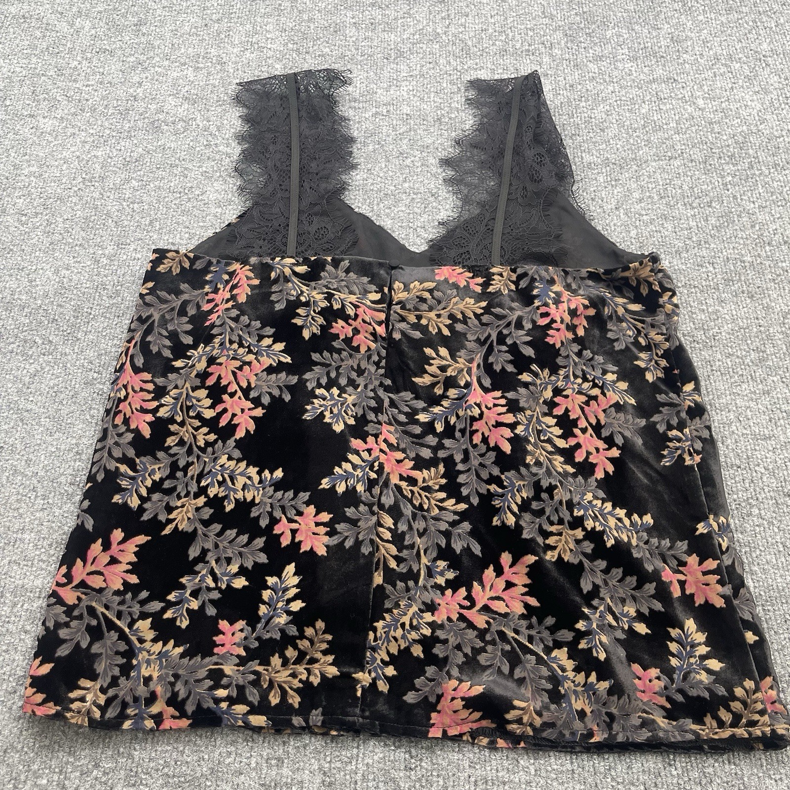 Miss Me Velvet Floral Burnout Camisole Tank Top Blouse Womens Size Medium Black