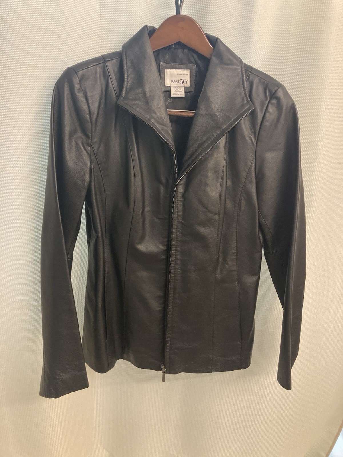 East 5th Womens Leather Jacket Zip Up Front Size Small EUC