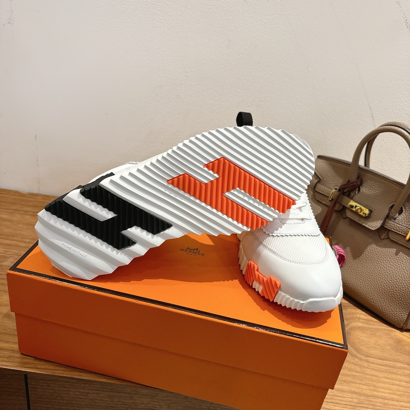 Men’s Hermes Bouncing White Leather Mesh H Sole Serrated Edge Sneakers