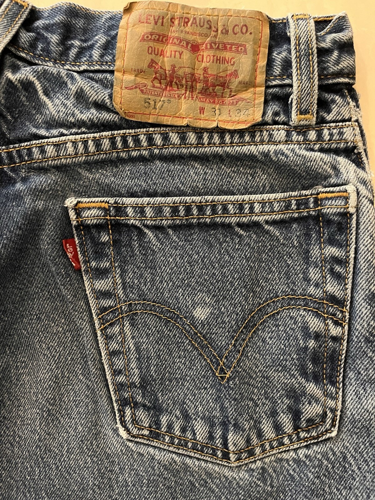 Levi’s Men’s 517 Bootcut Jeans, 31×34, Y2K Distressed/Worked-in, Medium Wash