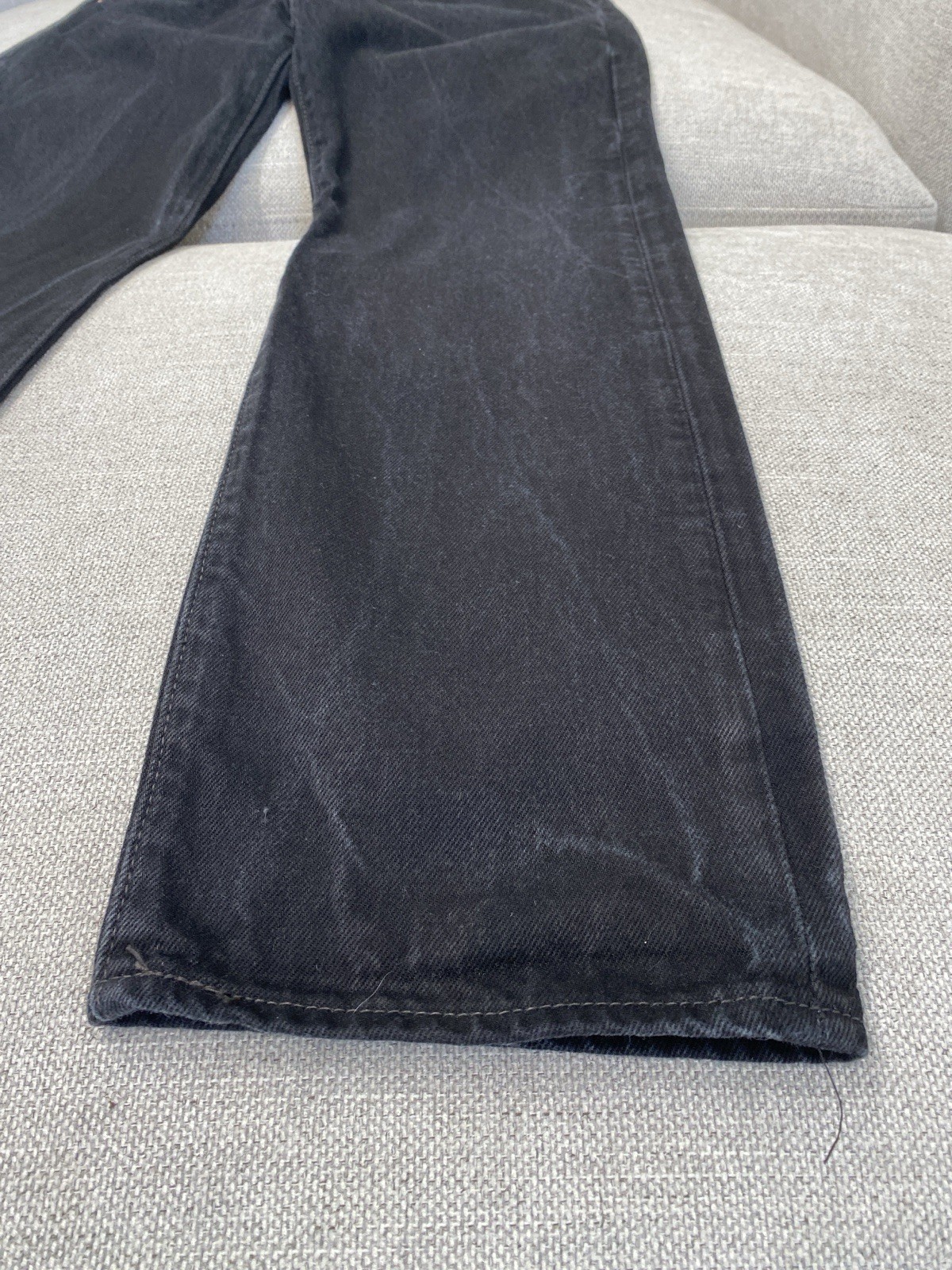 501 Levi’s 30×30 Men’s Black Faded Denim Button Fly Jeans