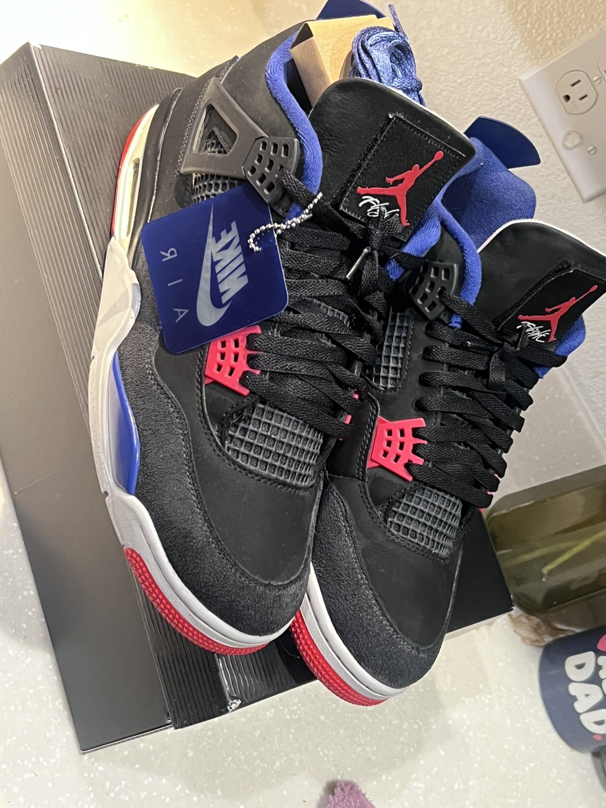 Size 13 – Air Jordan 4 Retro Rare Air – Gold Lettering