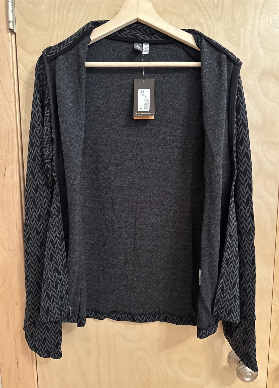 NEW! IBEX Juliet Jacket Women’s XL Merino Wool Gray Black Jacquard Full Zip $160