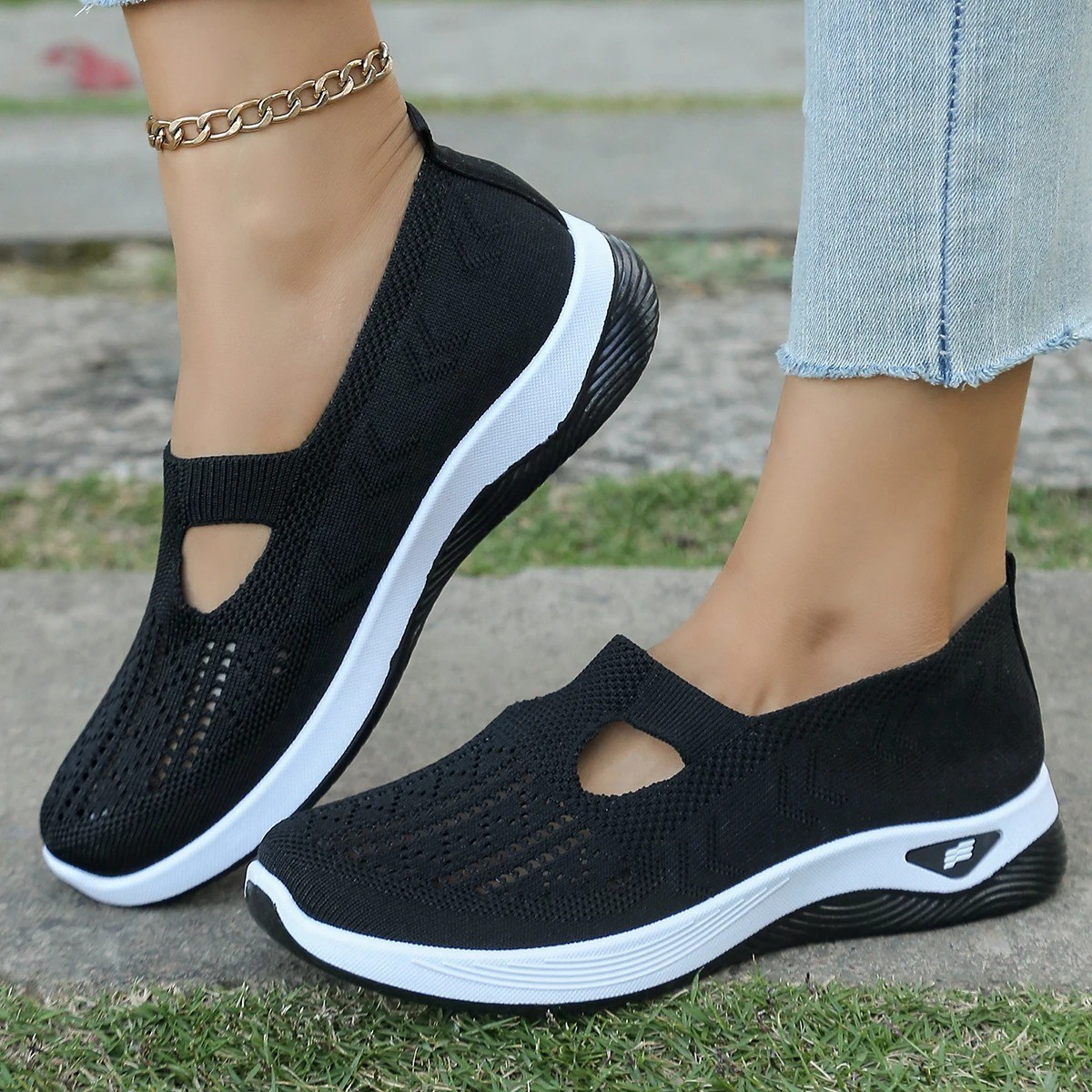 Women Mesh Flats Shoes Breathable Slip On Walking Sneakers Soft Non Slip Casual