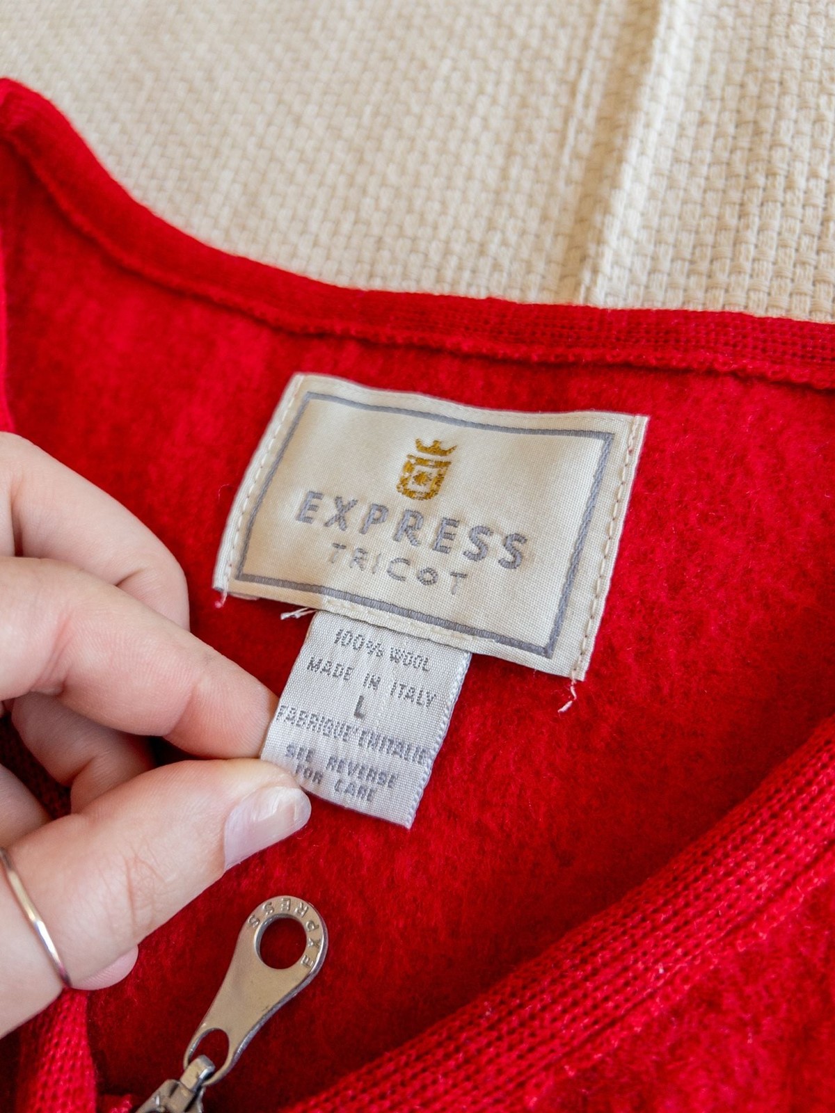 90s Express Tricot Vintage 100% Wool Full-Zip Red Sweater Vest Ladies One Size B