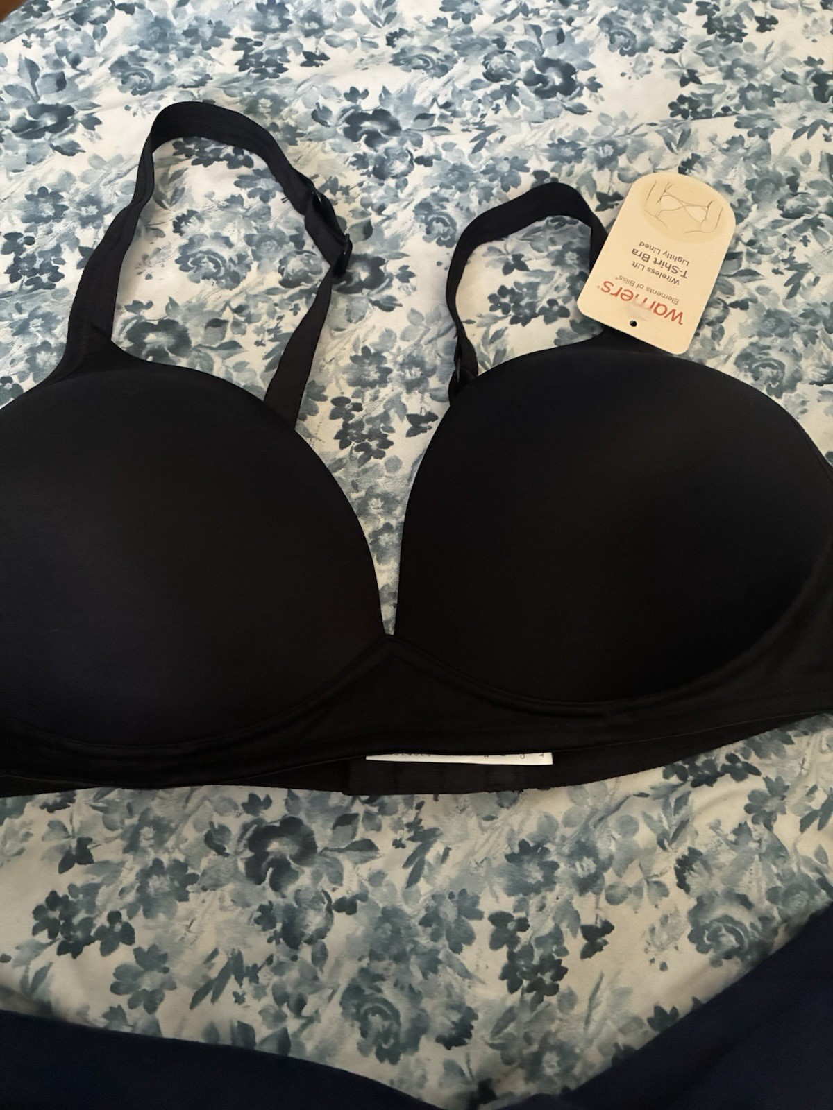 Warner’s Elements of Bliss Wireless Lift T-Shirt Bra, Lightly Lined, Black 36C